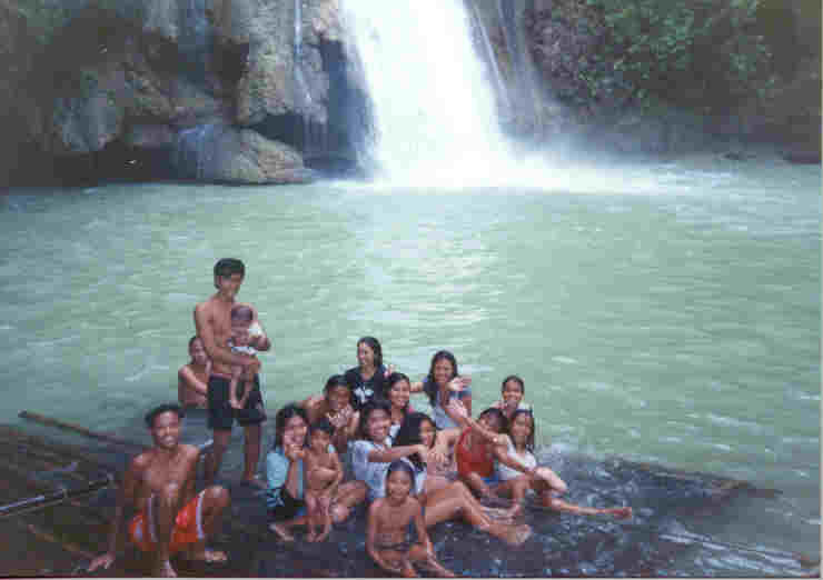 MY FAMILY IN THE PHILIPPINES